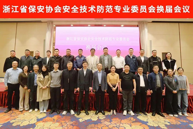 44 be2d0517d.jpg 44 be2d0517d.jpg