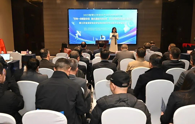 22 2d4.jpg 22 2d4.jpg