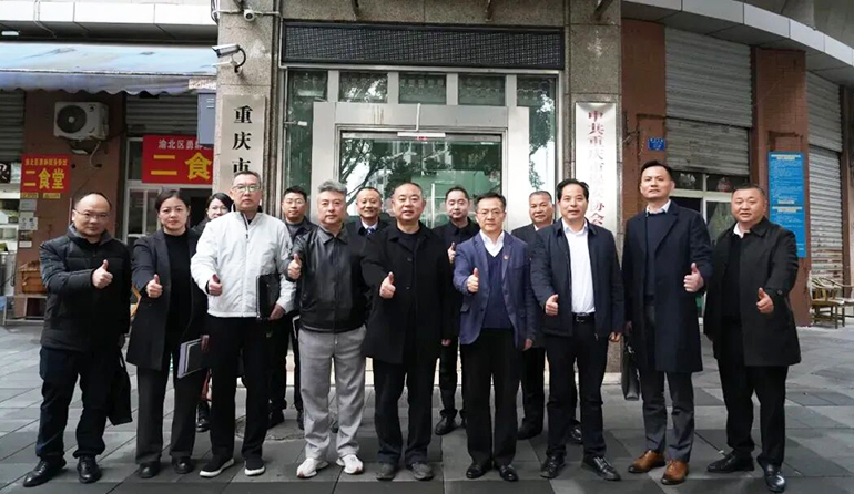 2 fc687094a35f4425e0.jpg