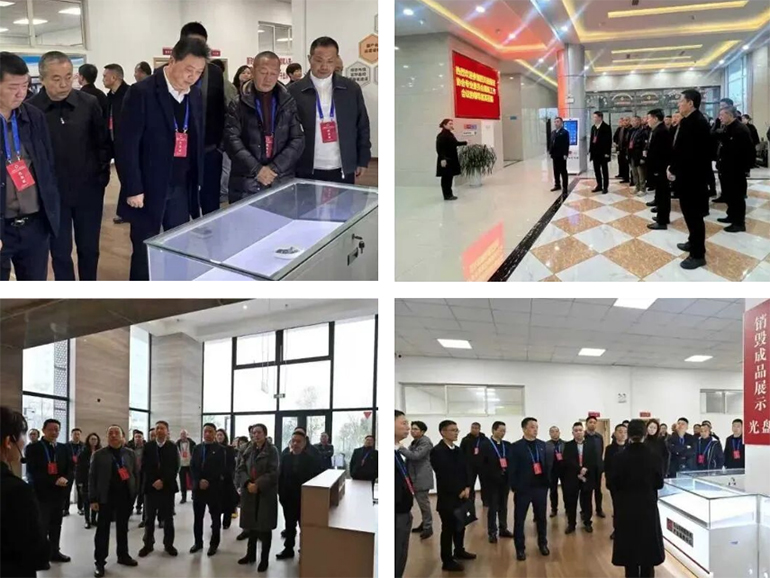 屏幕快照 2025-12-29 下午3.05.39副本.jpg